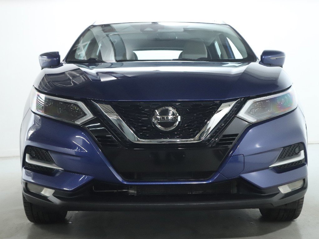 Used 2022 Nissan Rogue Sport SL w/ Premium Package image 6