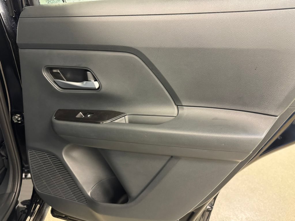Used 2026 Nissan Kicks SV AWD/4WD image 22