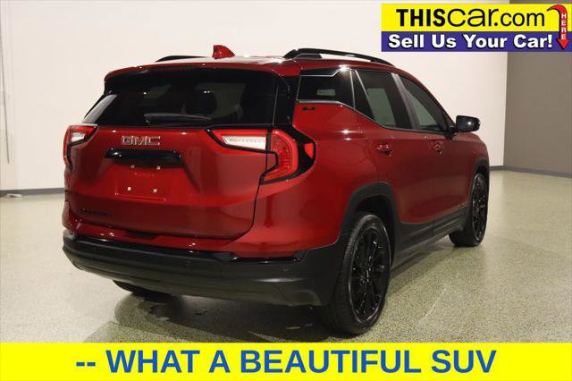 Used 2024 GMC Terrain SLE w/ Elevation Edition image 7