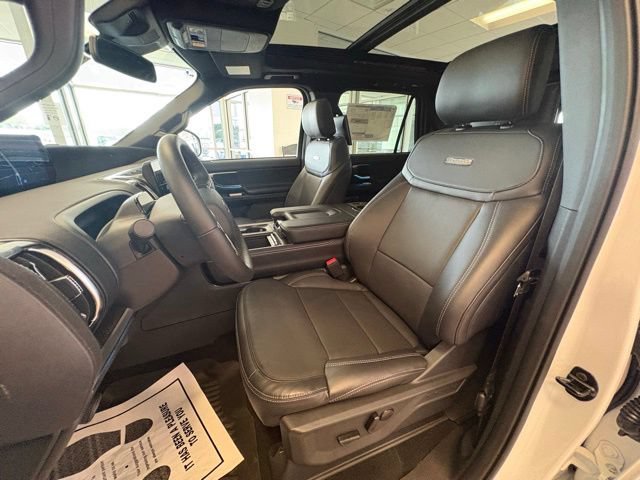 New 2026 Ford Expedition Platinum w/ Stealth Performance Package AWD/4WD image 26