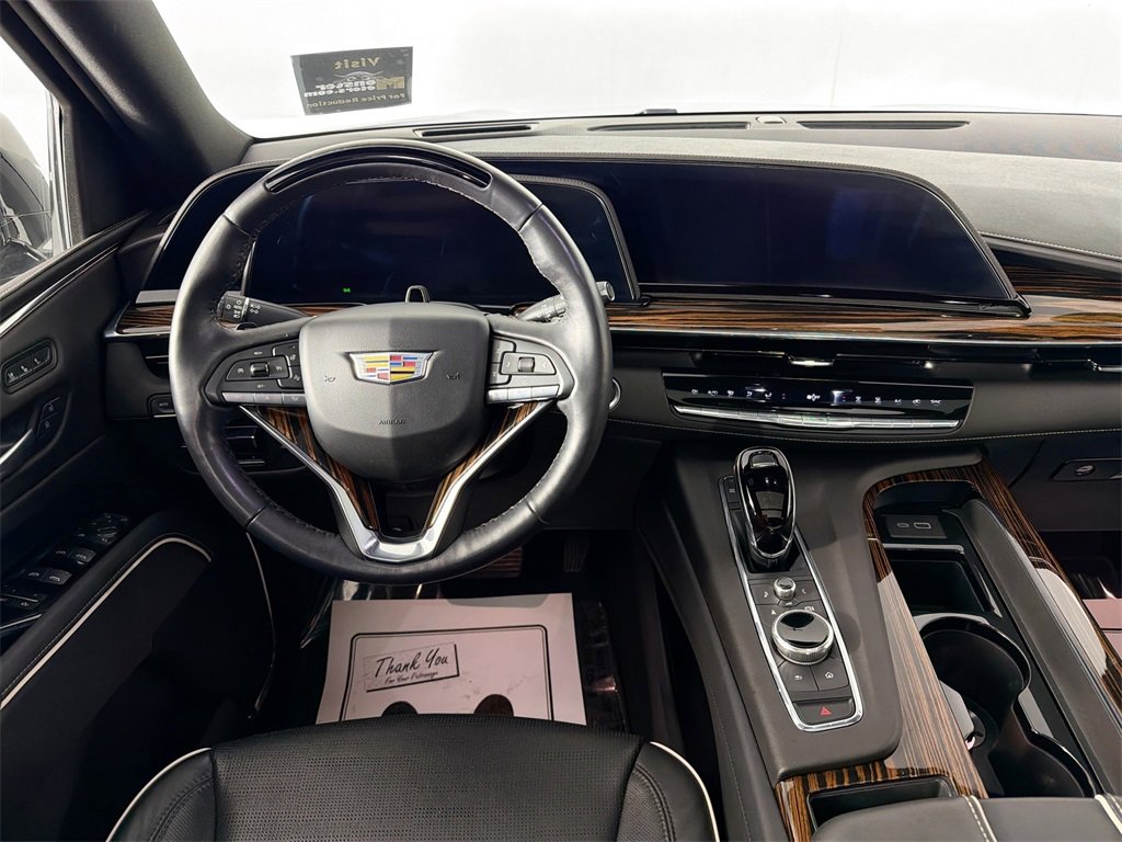 Used 2024 Cadillac Escalade Premium Luxury image 23