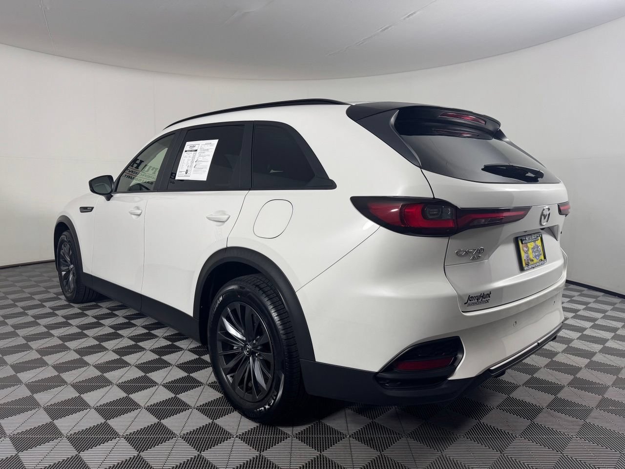 Used 2025 MAZDA CX-70 3.3 Turbo w/ Preferred Package AWD/4WD image 8