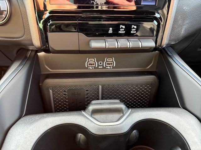 New 2027 RAM 1500 Laramie w/ Chrome Appearance Group AWD/4WD image 20