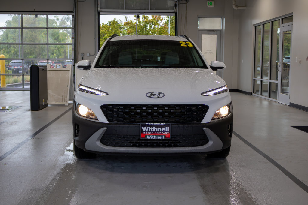 Used 2023 Hyundai Kona SEL w/ Cargo Package AWD/4WD image 4