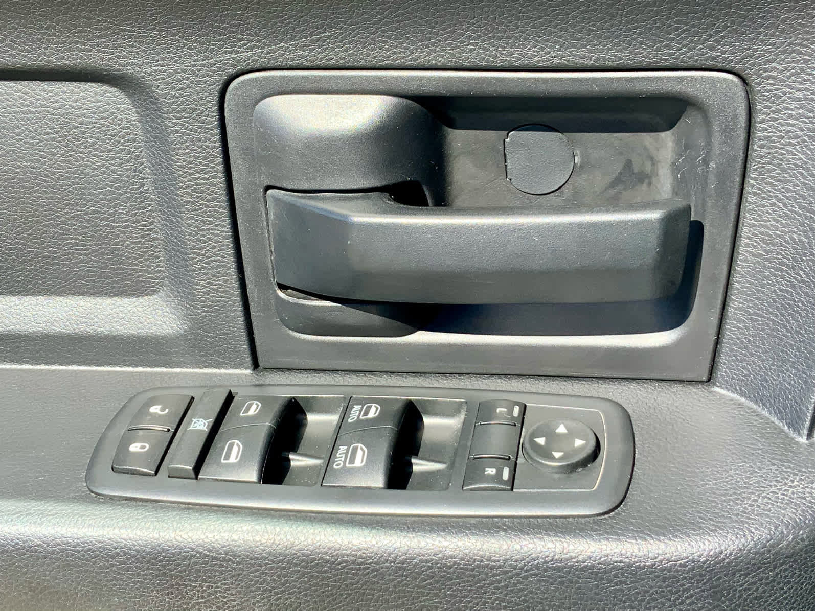 Used 2016 RAM 1500 Tradesman w/ Protection Group image 44