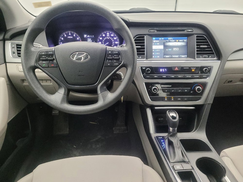 Used 2016 Hyundai Sonata SE image 22