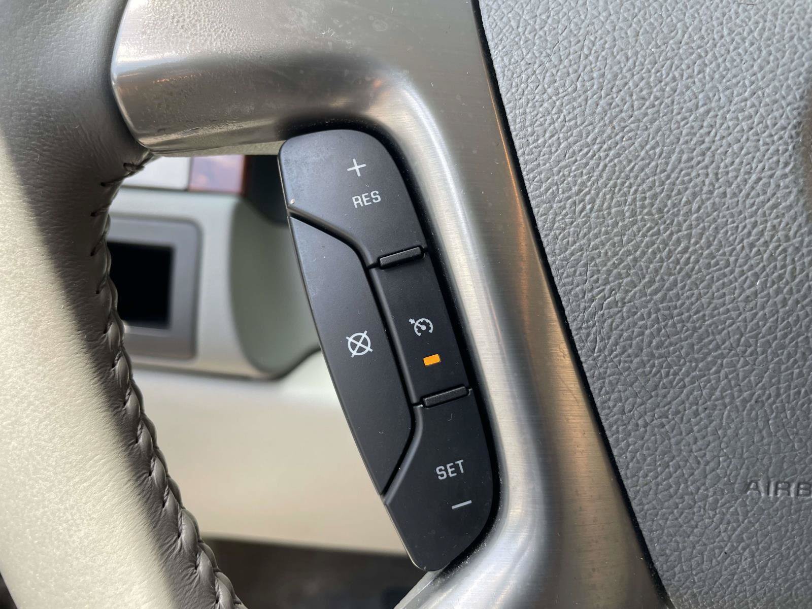Used 2012 Chevrolet Tahoe LT w/ Luxury Package RWD image 9