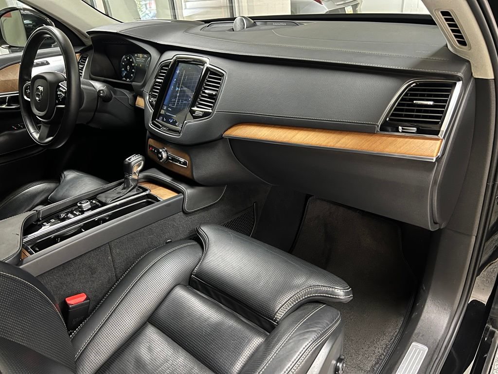 Used 2019 Volvo XC90 T6 Inscription w/ Luxury Package AWD/4WD image 27