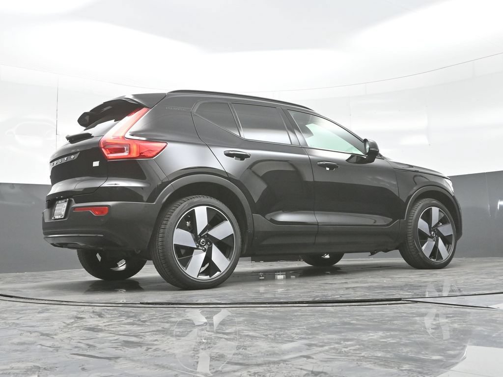 Used 2023 Volvo XC40 Recharge Ultimate w/ Protection Package Premier AWD/4WD image 31