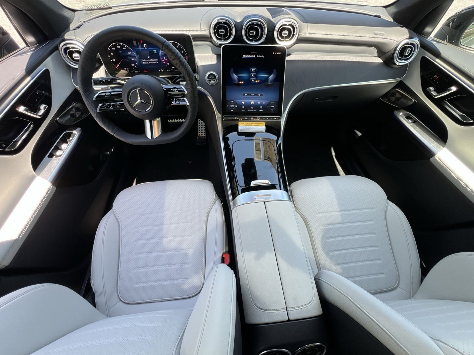 New 2026 Mercedes-Benz GLC 300 4MATIC image 13