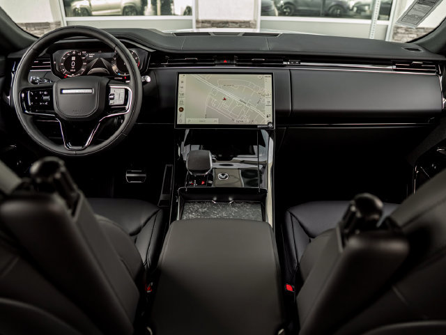 New 2026 Land Rover Range Rover Sport Dynamic SE AWD/4WD image 18