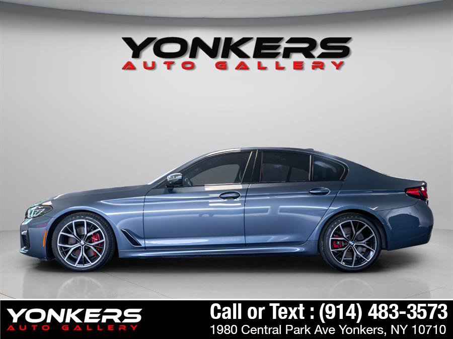 Used 2023 BMW 530i xDrive w/ M Sport Package AWD/4WD image 4