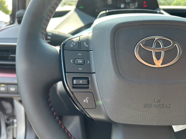 New 2025 Toyota Prius Plug-In Hybrid image 19