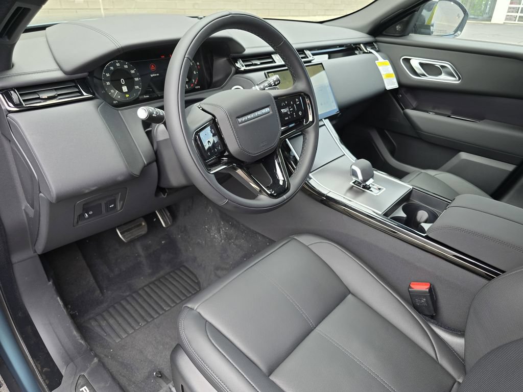 New 2026 Land Rover Range Rover Velar Dynamic SE AWD/4WD image 27