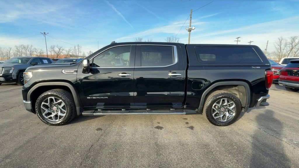 Used 2023 GMC Sierra 1500 SLT w/ SLT Premium Plus Package image 5