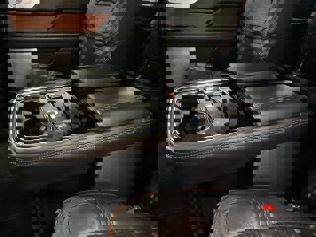 Certified 2024 Lincoln Navigator Black Label image 10