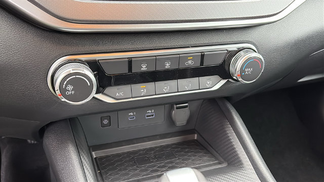 New 2026 Nissan Altima 2.5 SR AWD/4WD image 17