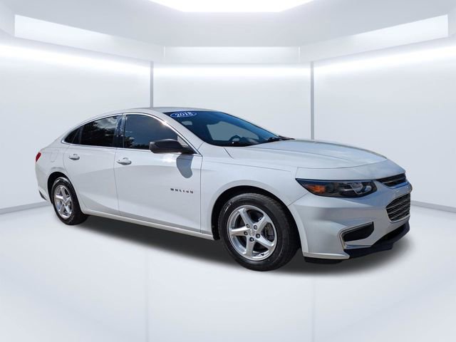Used 2018 Chevrolet Malibu LS image 2
