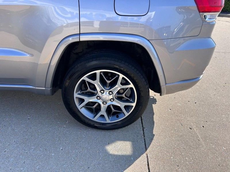 Used 2021 Jeep Grand Cherokee Overland image 6