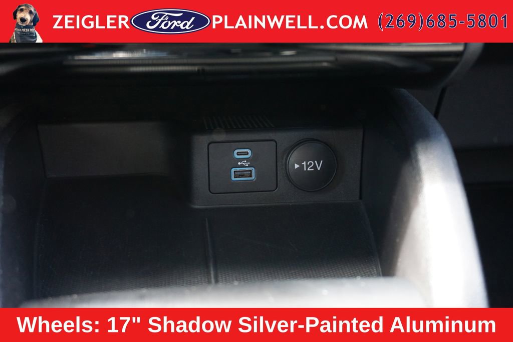 Used 2022 Ford Escape SE w/ Cold Weather Package AWD/4WD image 19