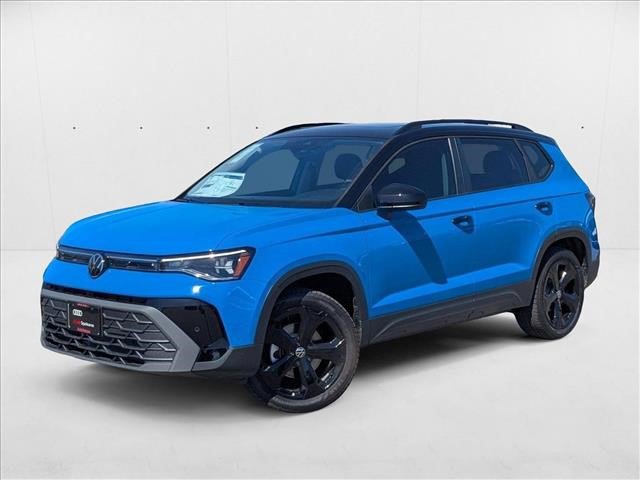 New 2025 Volkswagen Taos SE image 1