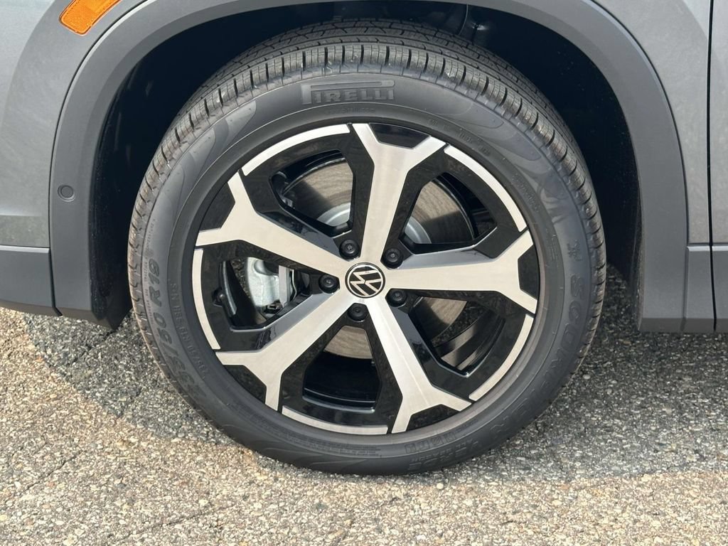 New 2026 Volkswagen Tiguan SE AWD/4WD image 7