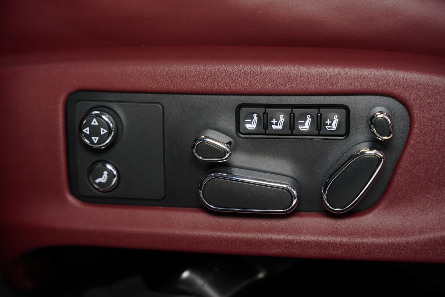 Used 2021 Bentley Continental GT V8 AWD/4WD image 53