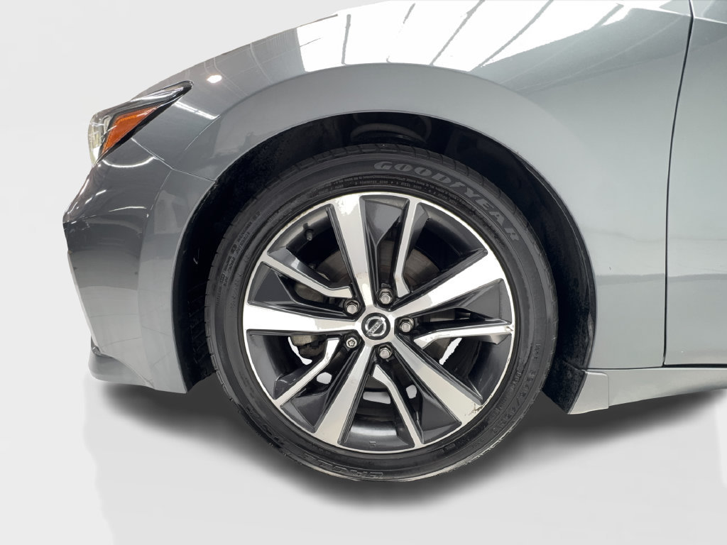Used 2019 Nissan Maxima 3.5 SV w/ Floor Mat Group FWD image 12