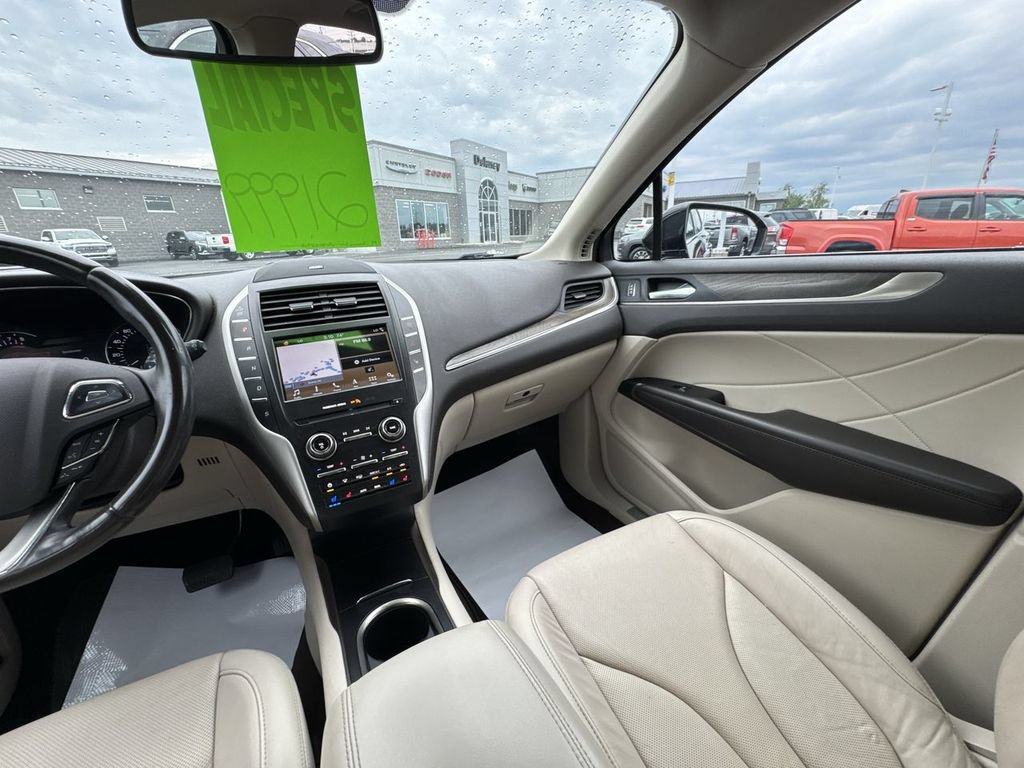 Used 2019 Lincoln MKC Reserve AWD/4WD image 11