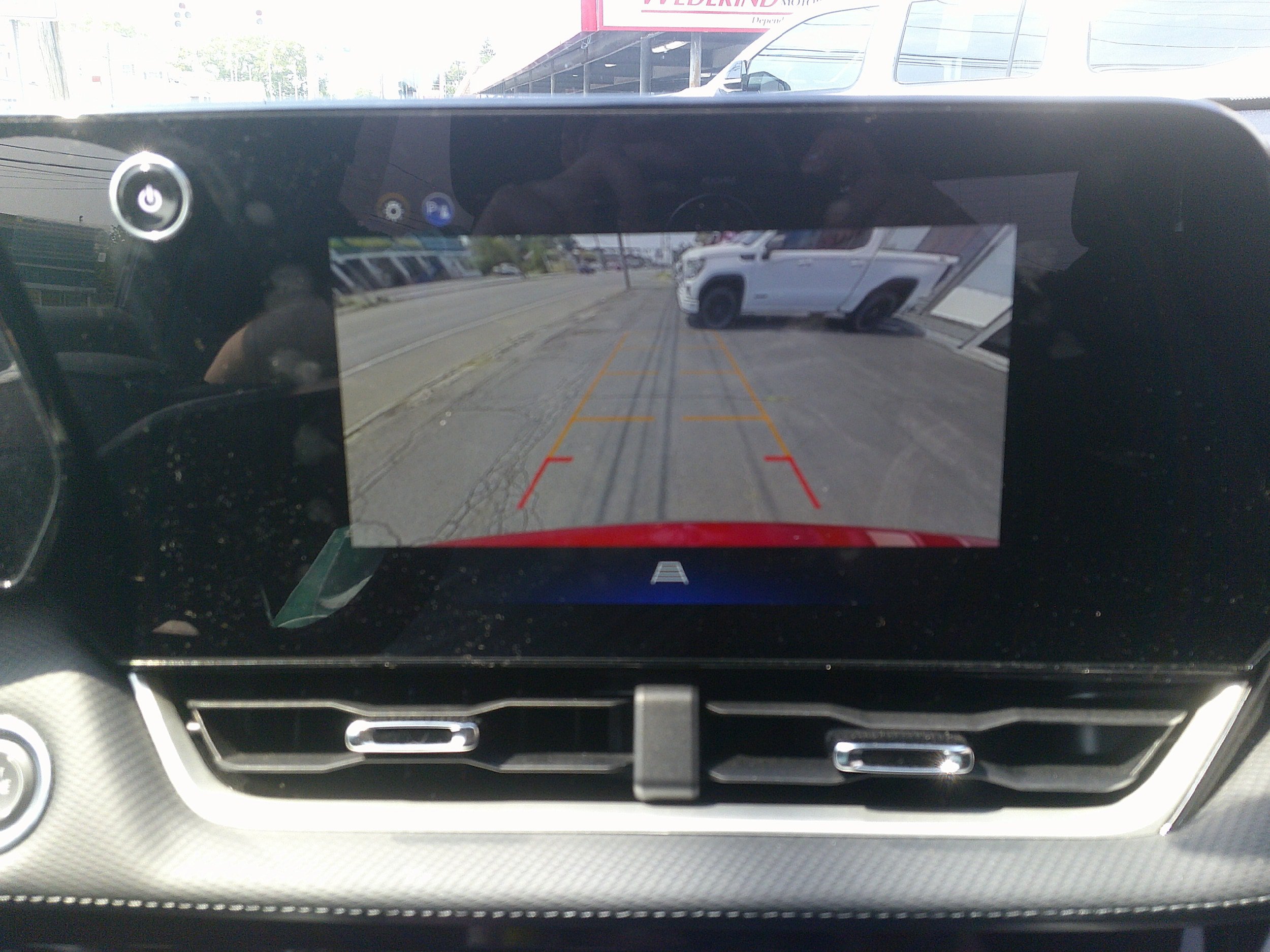 Used 2026 Chevrolet Equinox LT AWD/4WD image 27