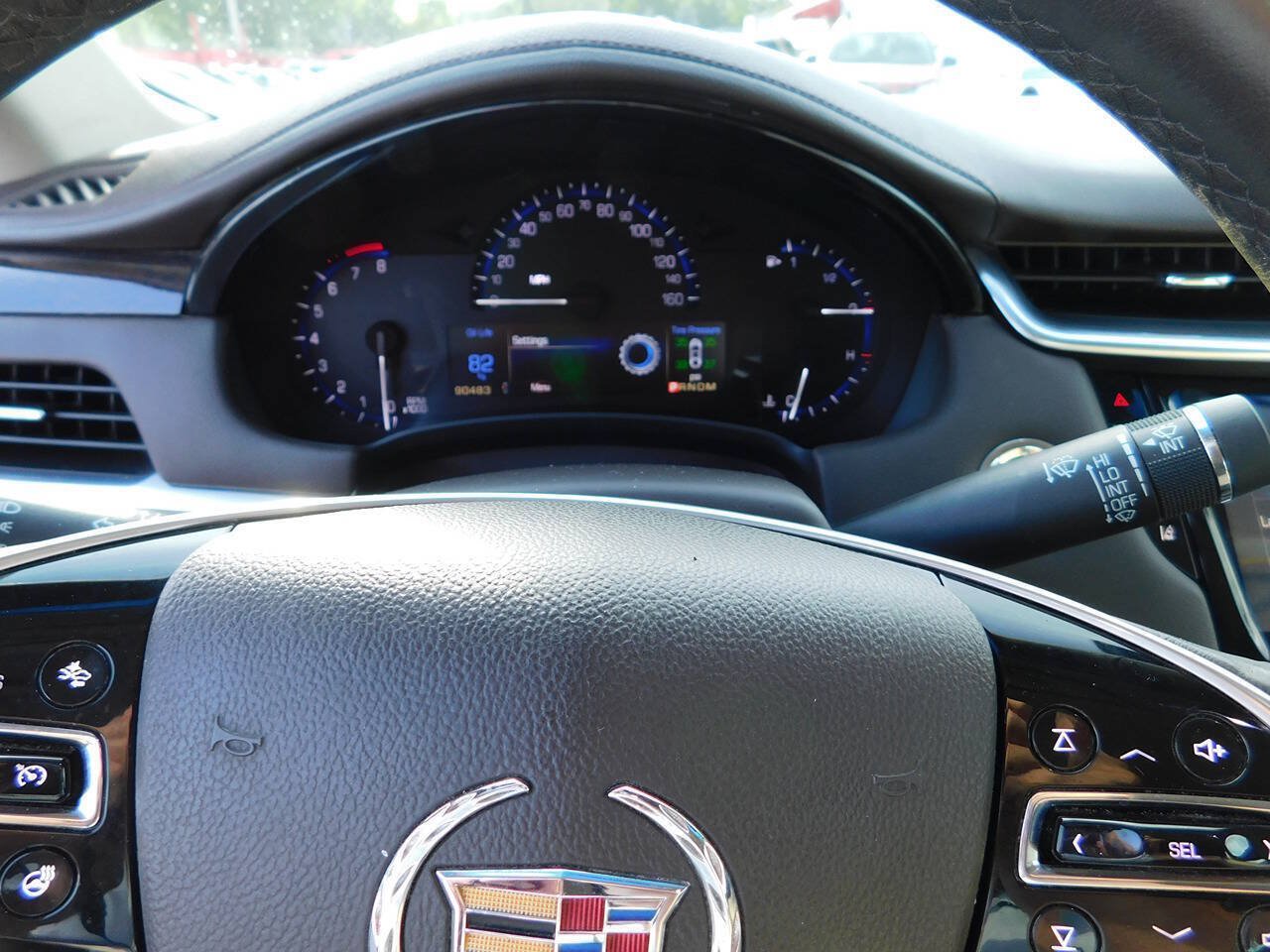Used 2014 Cadillac XTS Luxury w/ Driver Awareness Package FWD image 23