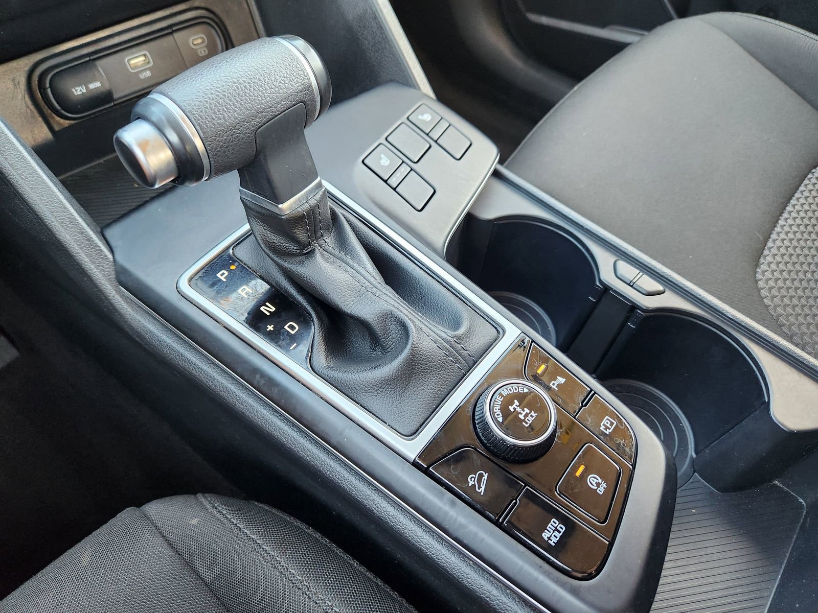 Used 2024 Kia Sportage LX image 27