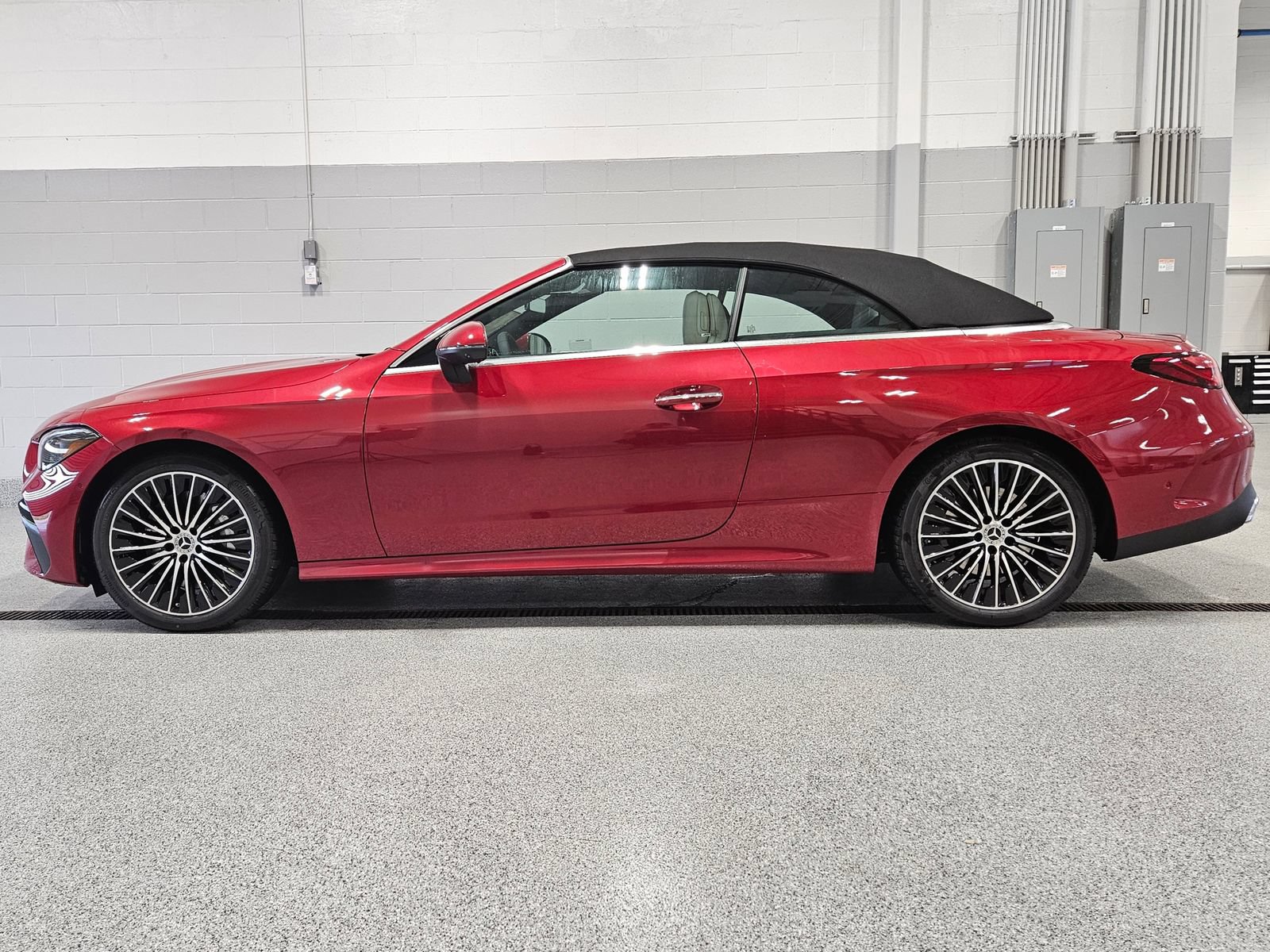 New 2026 Mercedes-Benz CLE 450 4MATIC Cabriolet image 9
