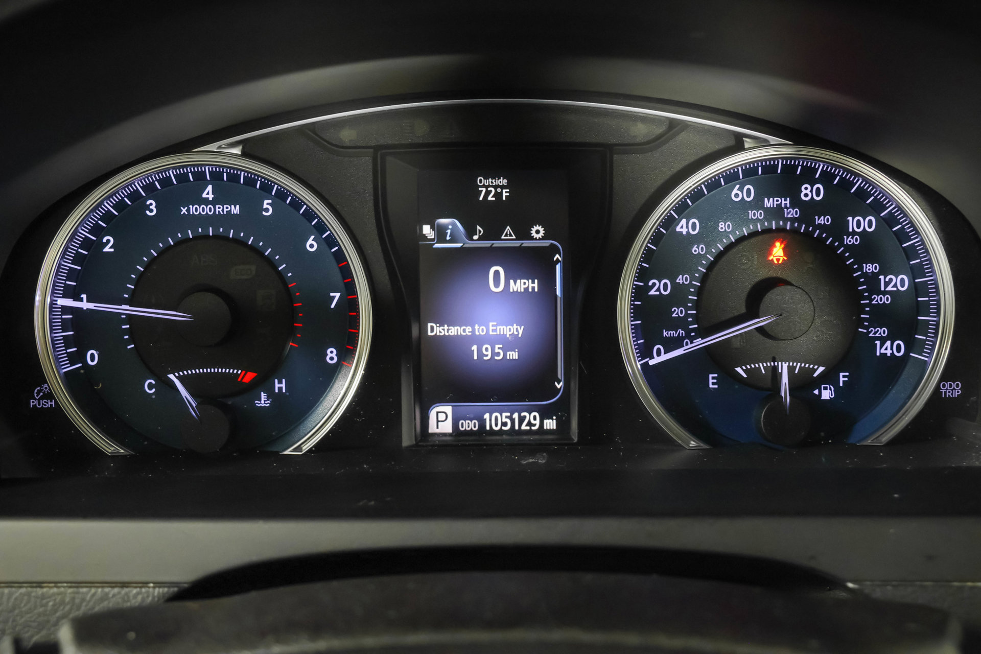 Used 2017 Toyota Camry LE w/ Moonroof Package FWD image 27
