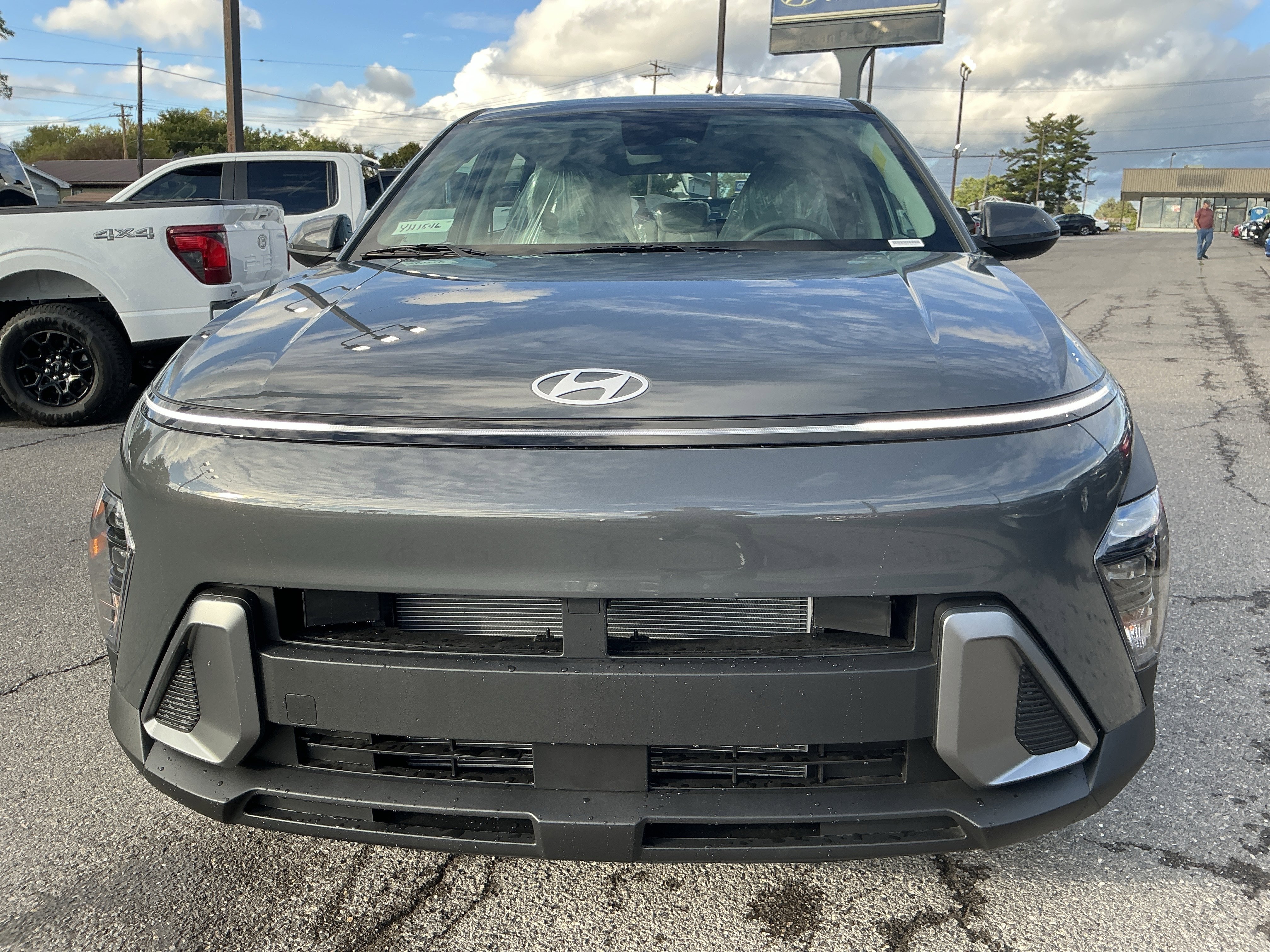 New 2026 Hyundai Kona SE image 8