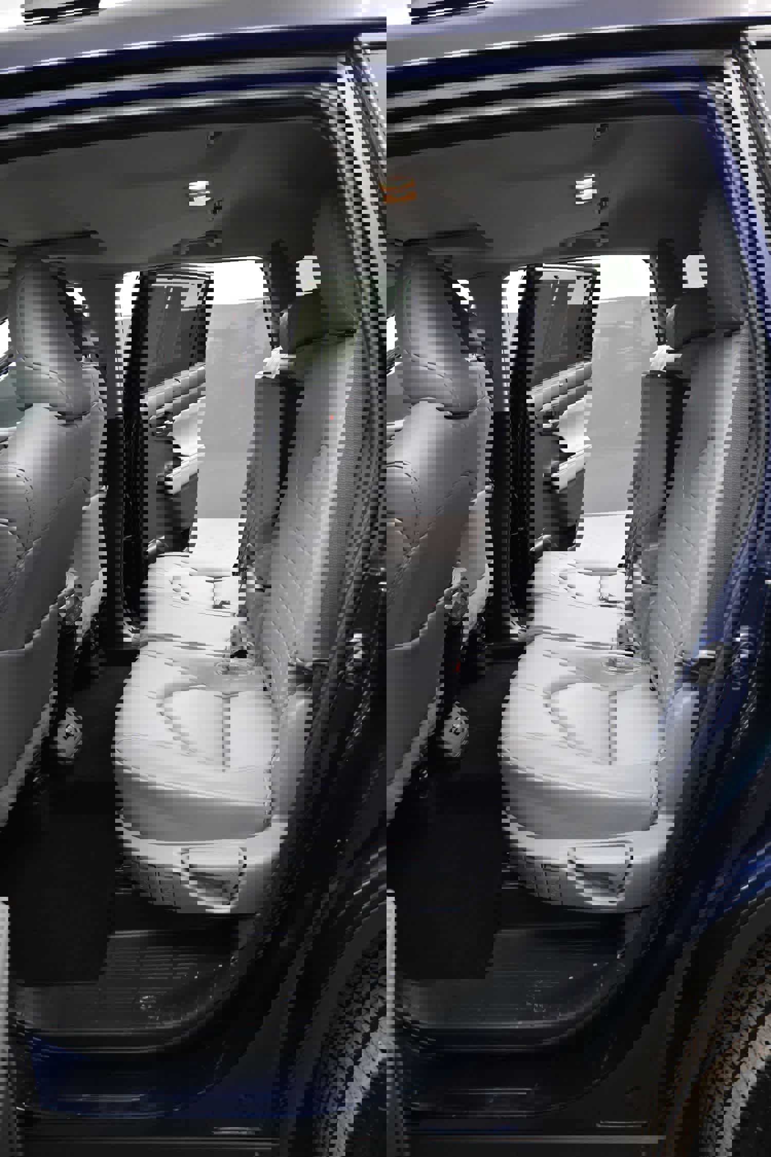 Used 2024 Toyota Highlander XLE image 14