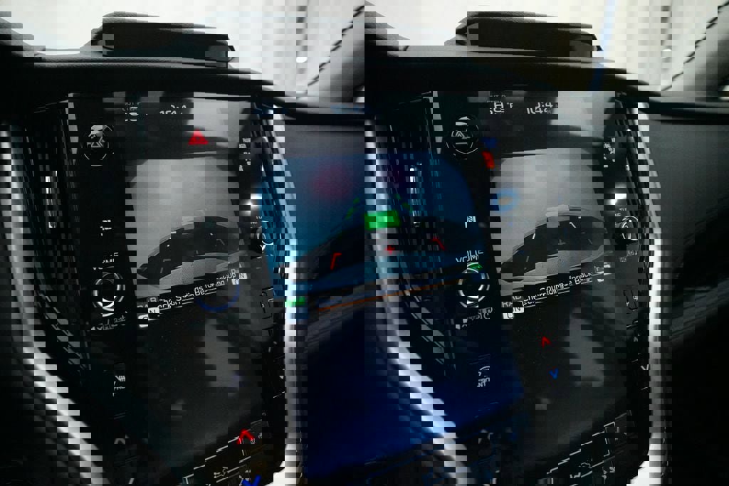 Used 2025 Subaru Legacy Limited AWD/4WD image 19