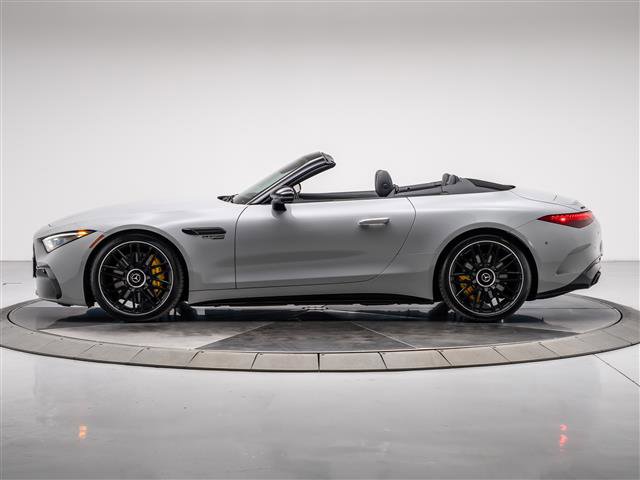Used 2023 Mercedes-Benz SL 63 AMG 4MATIC image 2