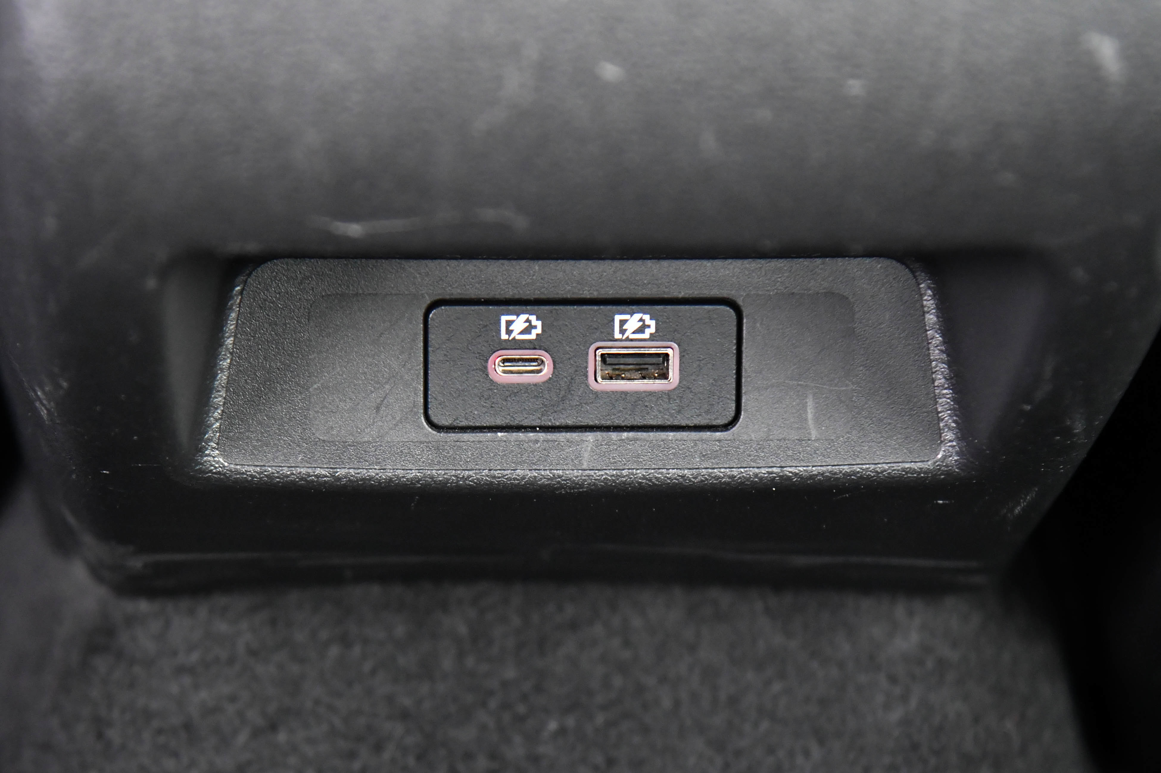 Used 2024 Nissan Altima 2.5 SV image 35