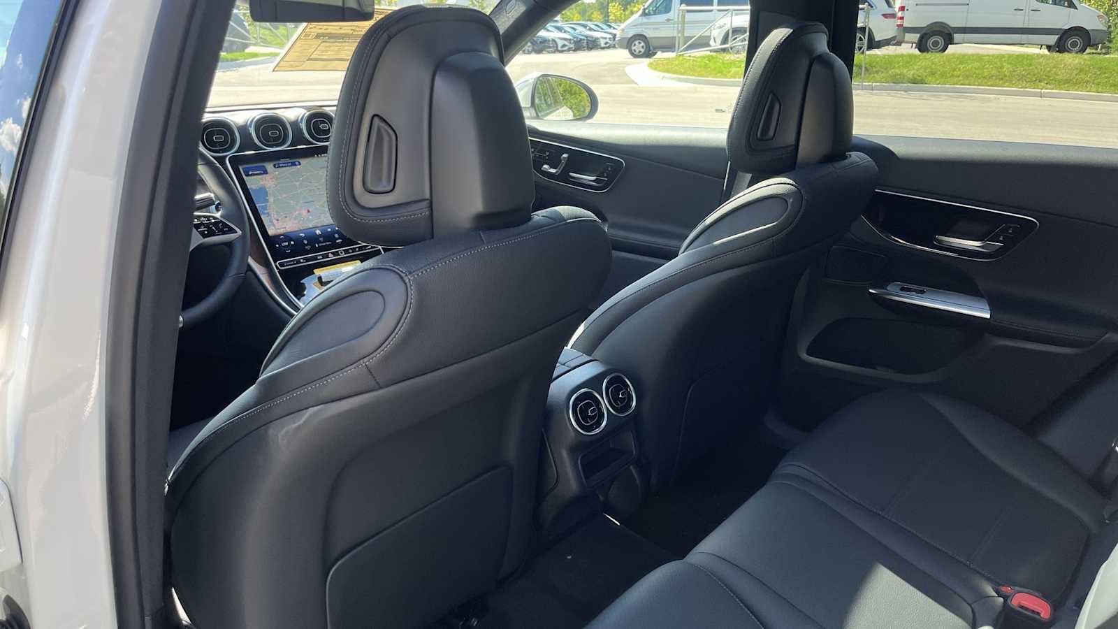 New 2026 Mercedes-Benz GLC 300 4MATIC image 31