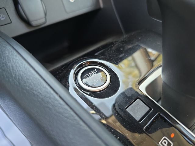 New 2025 Nissan Versa SV w/ Trunk Package image 21