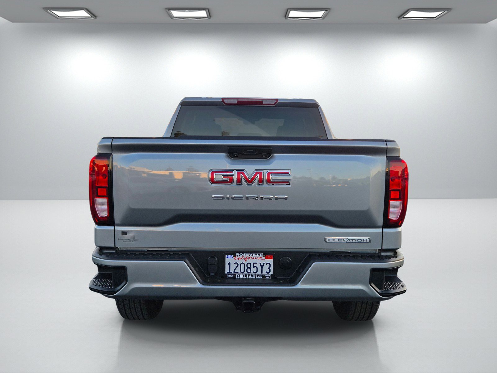 Used 2025 GMC Sierra 1500 Elevation image 5