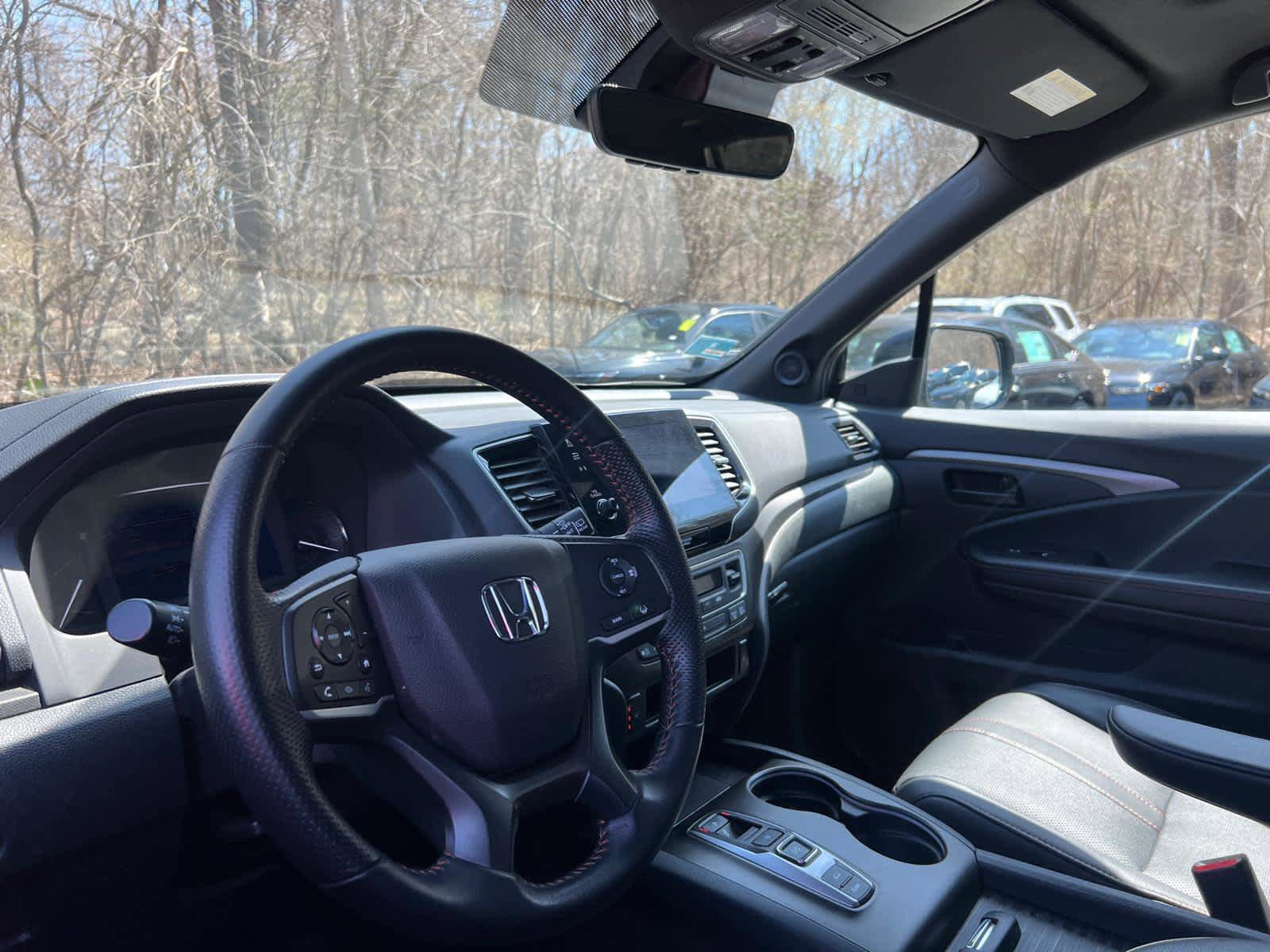Used 2023 Honda Passport TrailSport image 15
