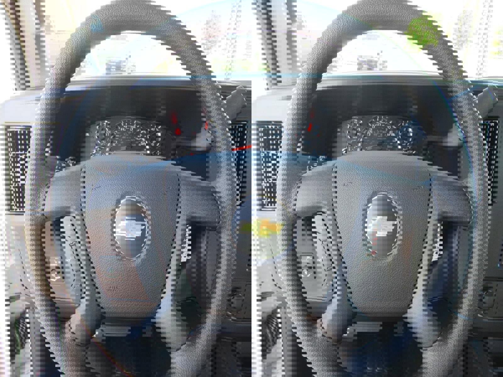 New 2026 Chevrolet Express 2500 w/ Driver Convenience Package image 21