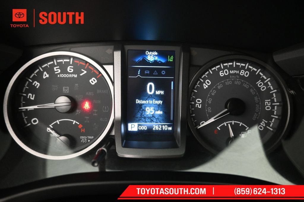 Used 2023 Toyota Tacoma TRD Sport AWD/4WD image 12