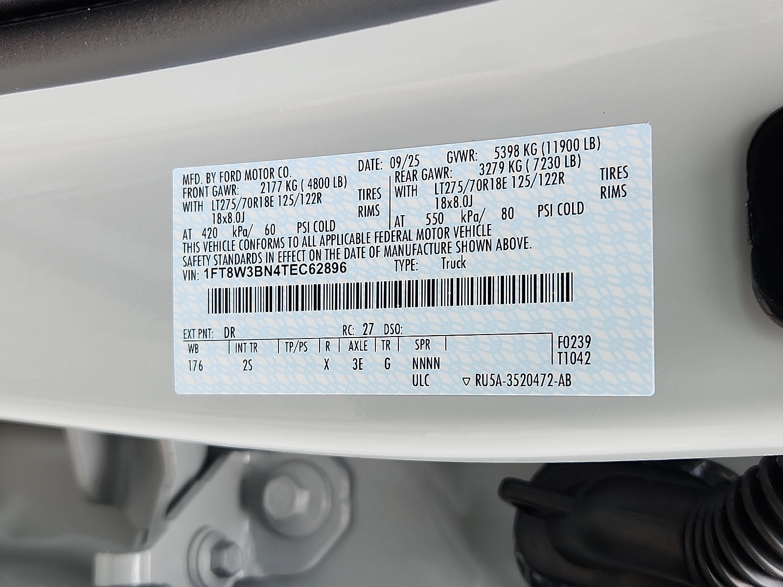 New 2026 Ford F350 XLT w/ XLT Premium Package AWD/4WD image 17
