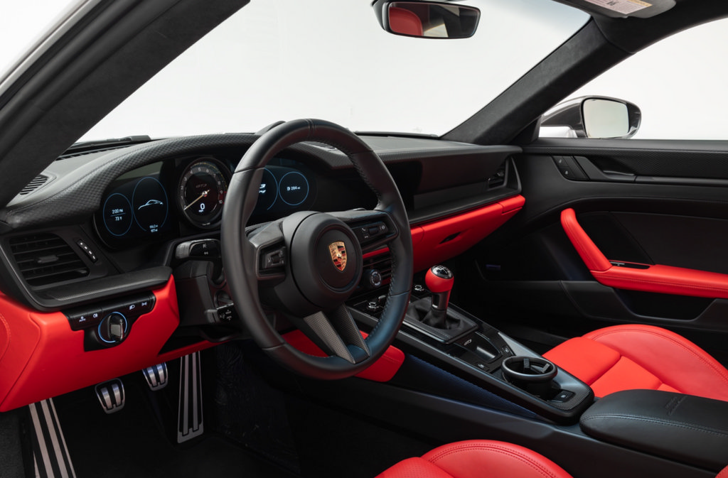Used 2024 Porsche 911 GT3 RWD image 18