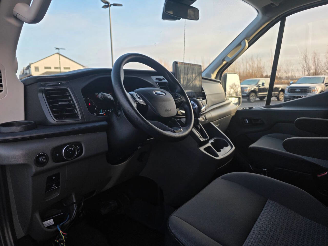 Used 2024 Ford Transit 350 XLT image 15