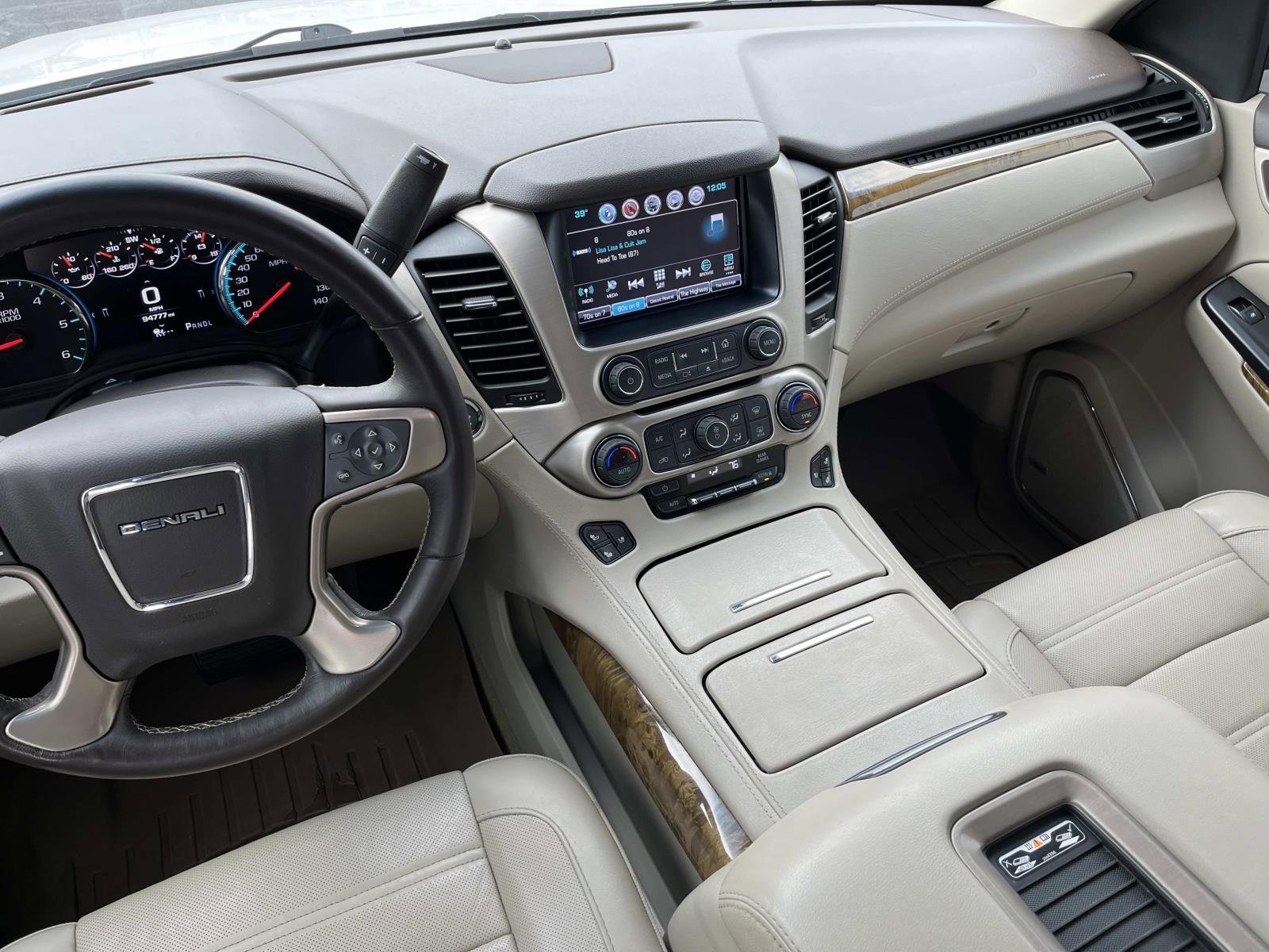 Used 2017 GMC Yukon Denali w/ Open Road Package image 14