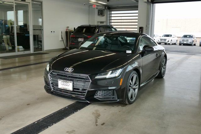 Used 2021 Audi TT 2.0T w/ 19" Wheel Package image 3